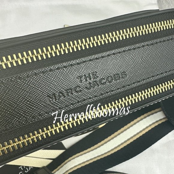 NWOT MARC JACOBS the snapshot shoulder bag - Picture 9 of 10